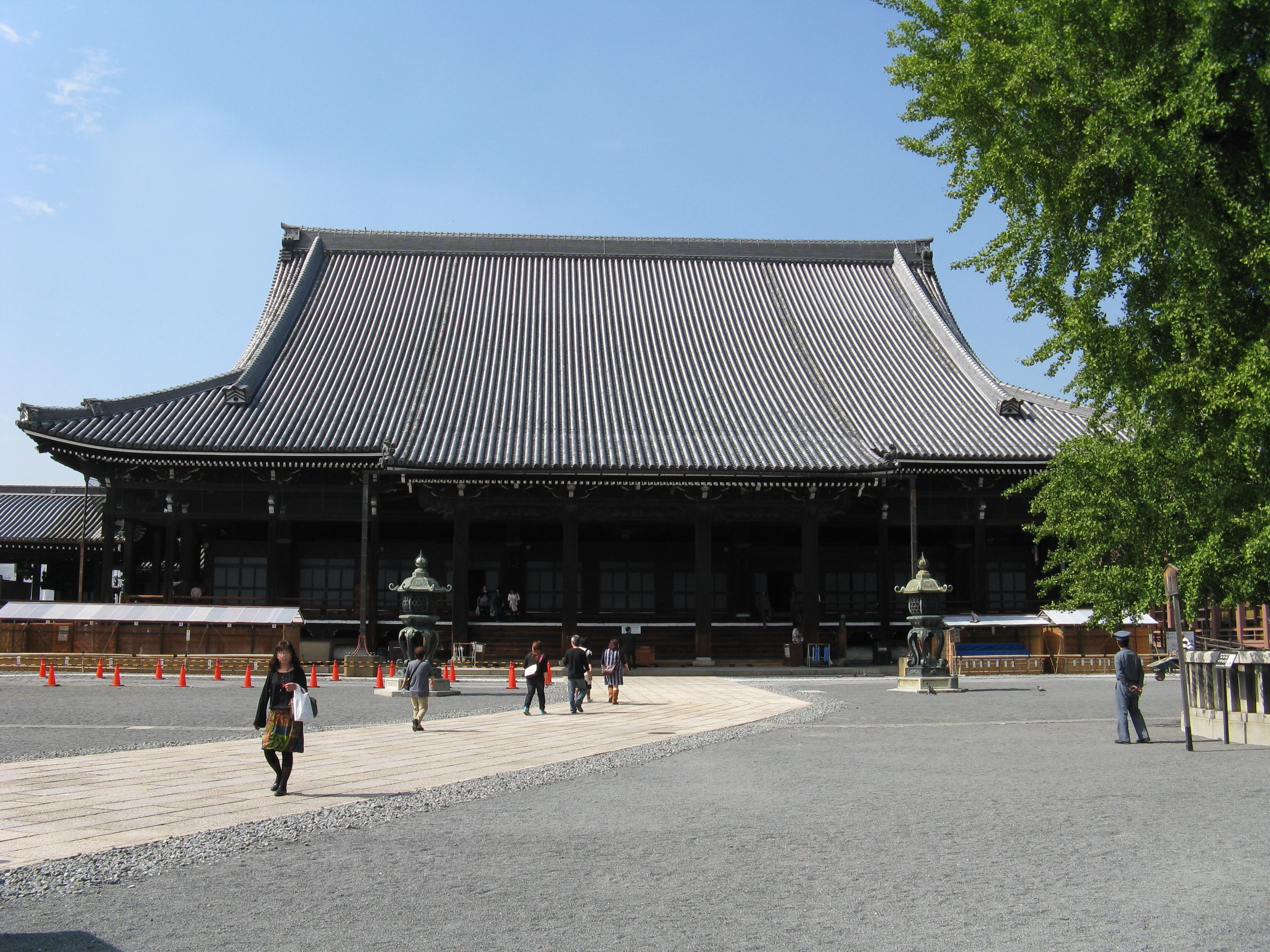 Nishi_Hongwanji_Amidado